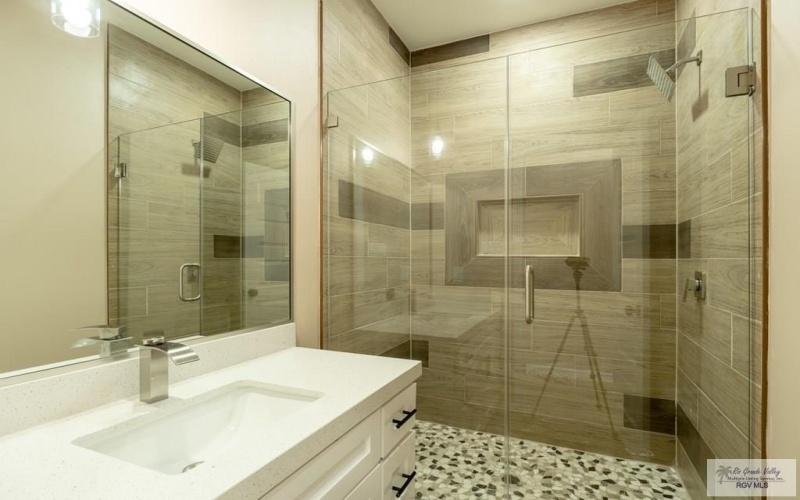 113 REPUBLIC CIR, SAN BENITO, TX 78586, 3 Habitaciones Habitaciones , ,2 BañosBaños,Residential,En Venta,113 REPUBLIC CIR,29758676