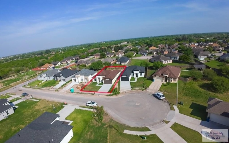113 REPUBLIC CIR, SAN BENITO, TX 78586, 3 Habitaciones Habitaciones , ,2 BañosBaños,Residential,En Venta,113 REPUBLIC CIR,29758676