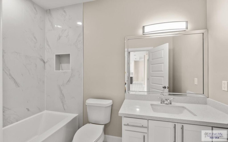 37758 VINEYARD DR., BROWNSVILLE, TX 78521, 3 Habitaciones Habitaciones , ,2 BañosBaños,Residential,En Venta,37758 VINEYARD DR.,29764183