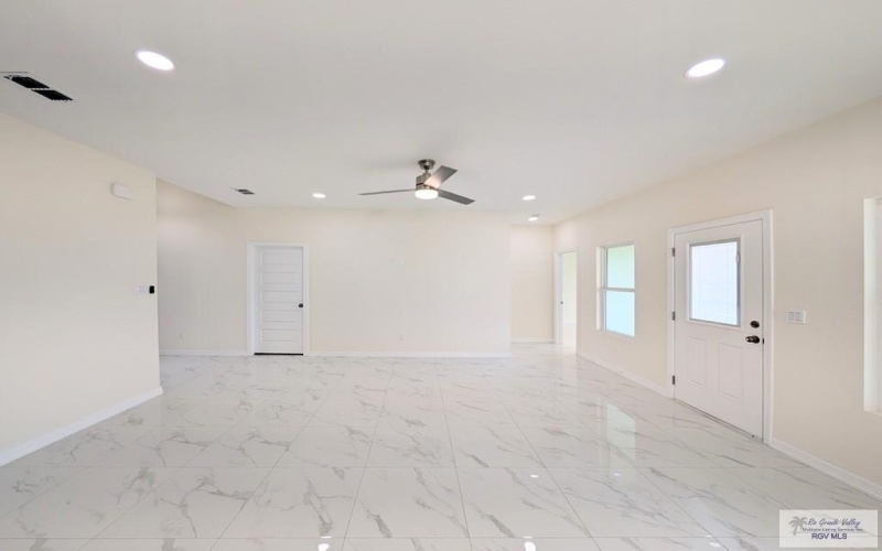 204 BROOKS CIRCLE NORTH, LA FERIA, TX 78559, 3 Bedrooms Bedrooms, ,2 BathroomsBathrooms,Residential,For Sale,204 BROOKS CIRCLE NORTH,29764283