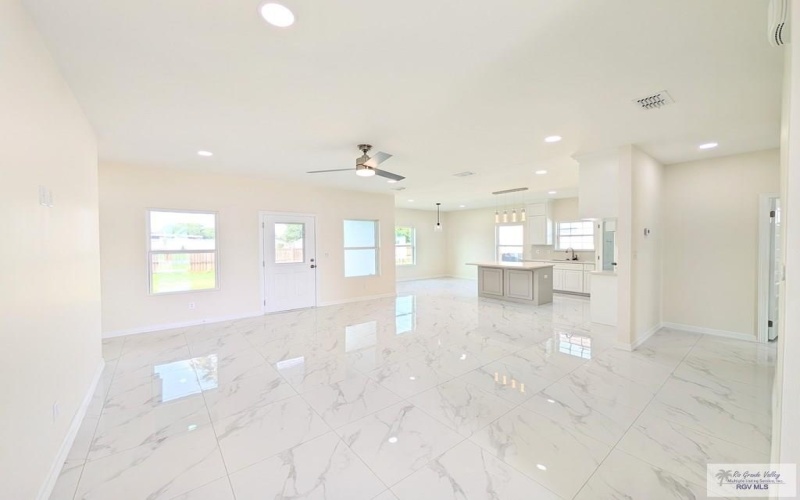 204 BROOKS CIRCLE NORTH, LA FERIA, TX 78559, 3 Bedrooms Bedrooms, ,2 BathroomsBathrooms,Residential,For Sale,204 BROOKS CIRCLE NORTH,29764283