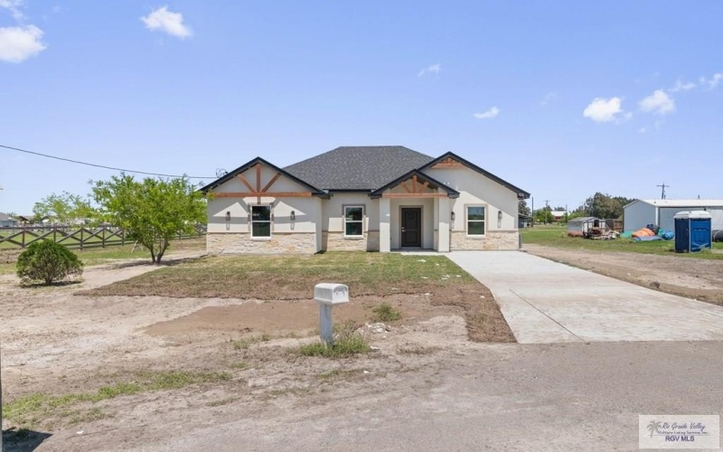 32975 AGAVE ST, LOS FRESNOS, TX 78566, 3 Bedrooms Bedrooms, ,2 BathroomsBathrooms,Residential,For Sale,32975 AGAVE ST,29764377