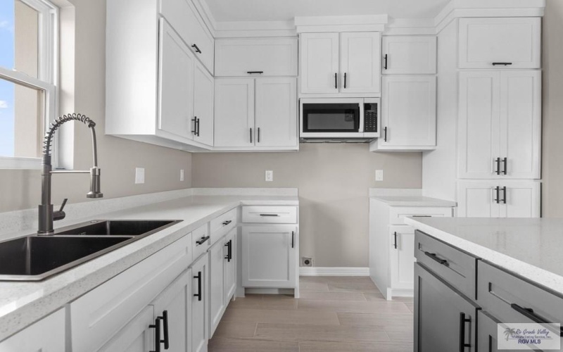 43834 RED VALLEY AVE, BROWNSVILLE, TX 78521, 3 Habitaciones Habitaciones , ,2 BañosBaños,Residential,En Venta,43834 RED VALLEY AVE,29764409