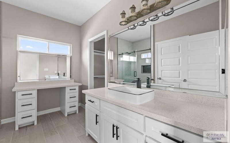 43834 RED VALLEY AVE, BROWNSVILLE, TX 78521, 3 Habitaciones Habitaciones , ,2 BañosBaños,Residential,En Venta,43834 RED VALLEY AVE,29764409