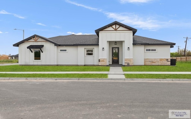 43834 RED VALLEY AVE, BROWNSVILLE, TX 78521, 3 Habitaciones Habitaciones , ,2 BañosBaños,Residential,En Venta,43834 RED VALLEY AVE,29764409