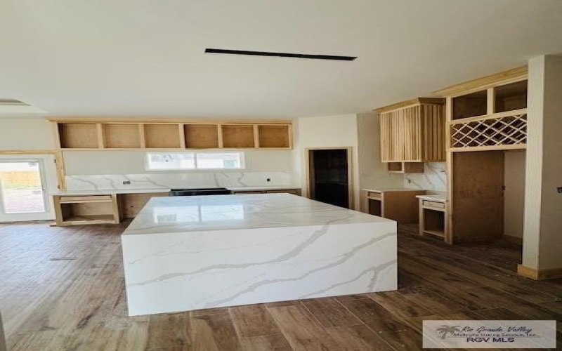825 MILANIA DR, LA FERIA, TX 78589, 3 Habitaciones Habitaciones , ,2 BañosBaños,Residential,En Venta,825 MILANIA DR,29764503