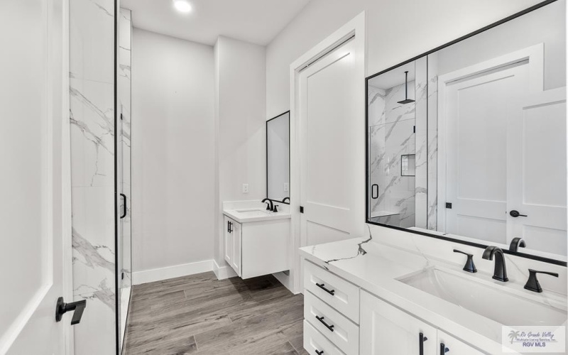 5100 RED RIVER CIR, BROWNSVILLE, TX 78520, 3 Habitaciones Habitaciones , ,2 BañosBaños,Residential,En Venta,5100 RED RIVER CIR,29764534