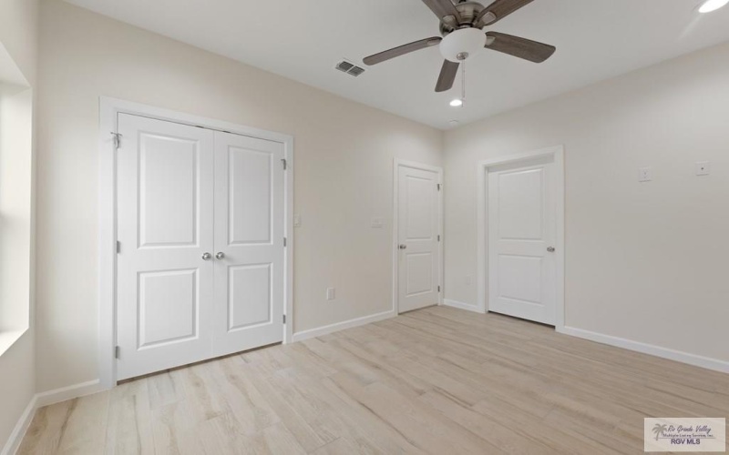 115 MARLIN ST. #D, SOUTH PADRE ISLAND, TX 78597, 2 Habitaciones Habitaciones , ,2 BañosBaños,Residential,En Venta,115 MARLIN ST.,29765006