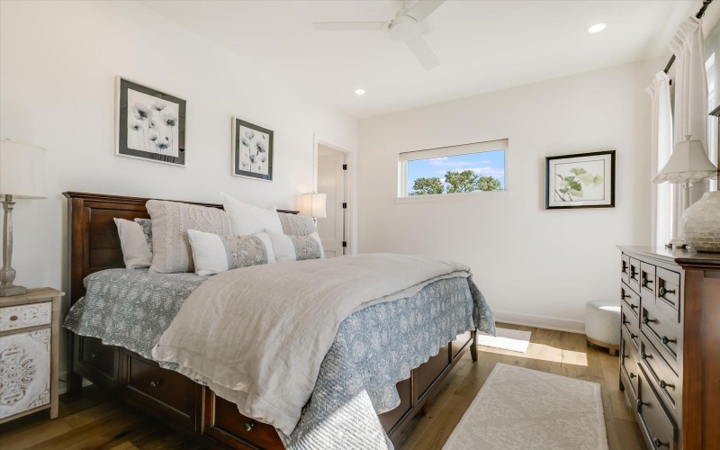 120 Nattie Woods, Horseshoe Bay, TX 78657, 4 Bedrooms Bedrooms, ,5 BathroomsBathrooms,Residential,For Sale,120 Nattie Woods,173375