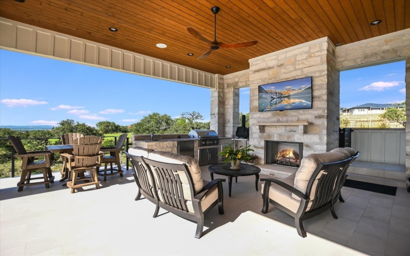 120 Nattie Woods, Horseshoe Bay, TX 78657, 4 Bedrooms Bedrooms, ,5 BathroomsBathrooms,Residential,For Sale,120 Nattie Woods,173375