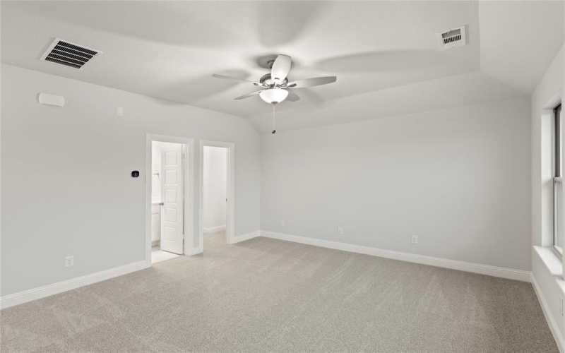 1004 Roys, Rockwall, TX 75087, 4 Bedrooms Bedrooms, ,5 BathroomsBathrooms,Residential,For Sale,1004 Roys,20742293