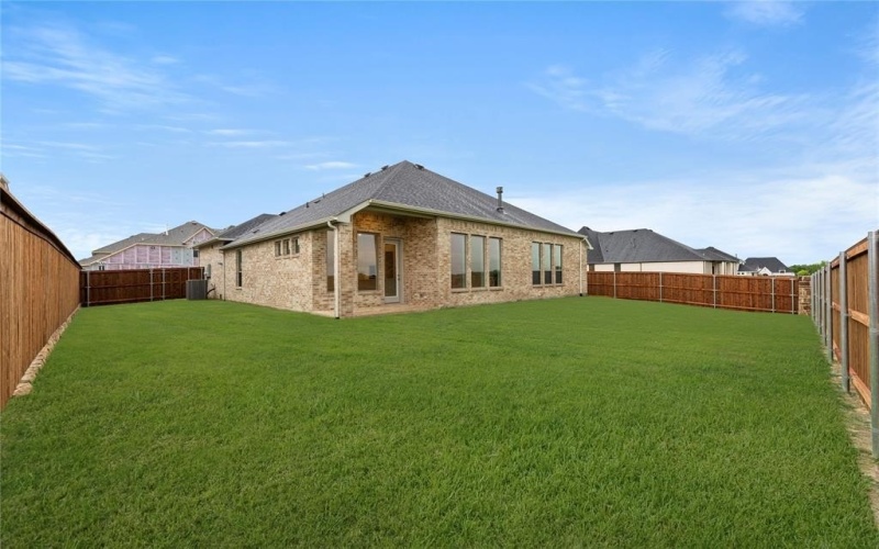 1004 Roys, Rockwall, TX 75087, 4 Bedrooms Bedrooms, ,5 BathroomsBathrooms,Residential,For Sale,1004 Roys,20742293