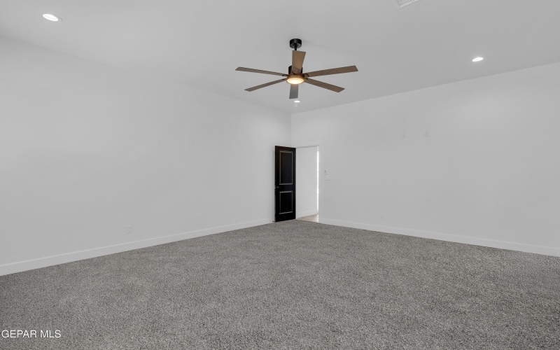 15040 Hinojos Ave Avenue, El Paso, TX 79938, 4 Bedrooms Bedrooms, ,5 BathroomsBathrooms,Residential,For Sale,15040 Hinojos Ave Avenue,922673