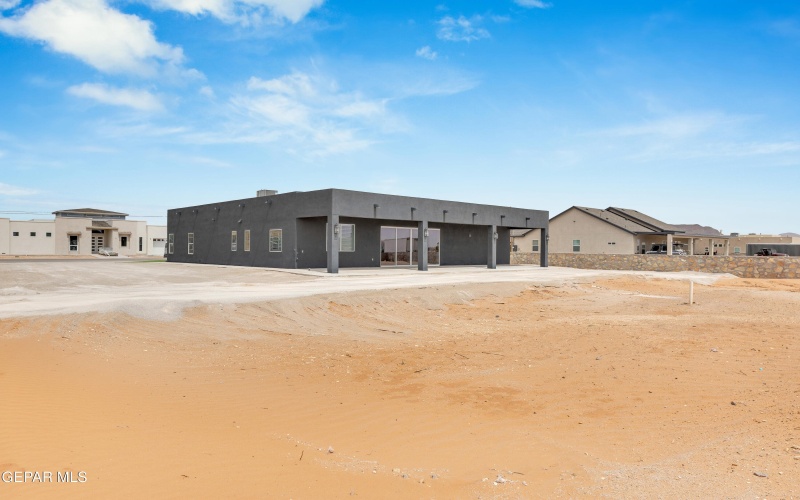 15040 Hinojos Ave Avenue, El Paso, TX 79938, 4 Bedrooms Bedrooms, ,5 BathroomsBathrooms,Residential,For Sale,15040 Hinojos Ave Avenue,922673