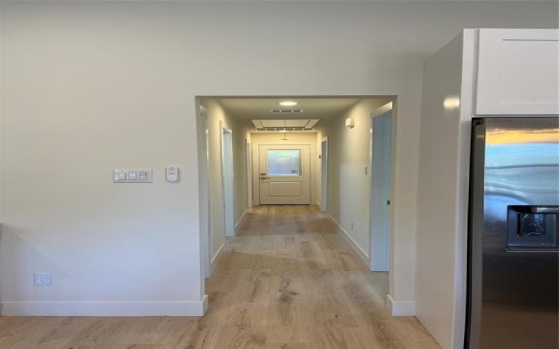 214 E 15th Avenue, Corsicana, TX 75110, 4 Habitaciones Habitaciones , ,2 BañosBaños,Residential,En Venta,214 E 15th Avenue,20742901