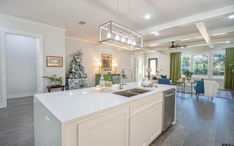 3928 Hogan Dr, Tyler, TX 75709, 4 Bedrooms Bedrooms, ,2 BathroomsBathrooms,Residential,For Sale,3928 Hogan Dr,25007388