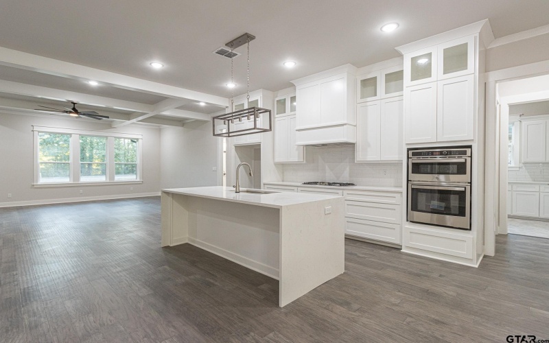 3928 Hogan Dr, Tyler, TX 75709, 4 Bedrooms Bedrooms, ,2 BathroomsBathrooms,Residential,For Sale,3928 Hogan Dr,25007388