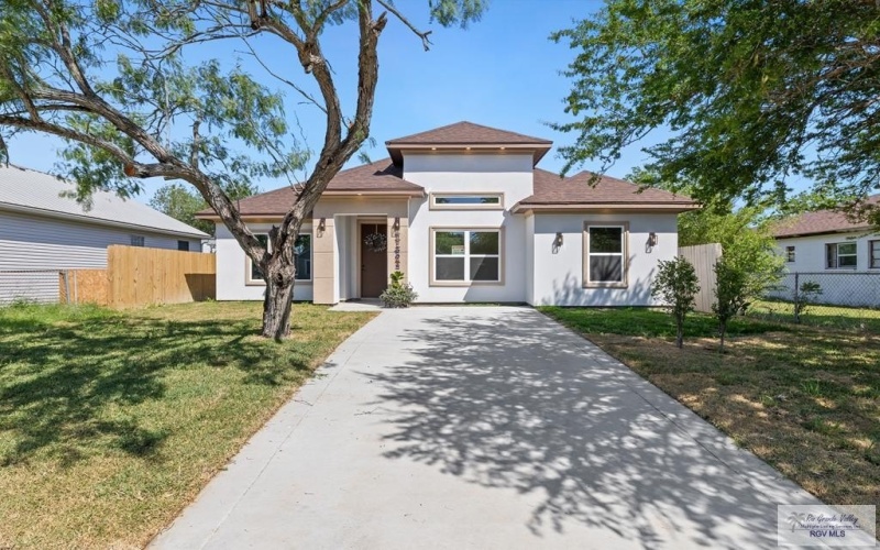 727 N MILAM ST., SAN BENITO, TX 78586, 3 Habitaciones Habitaciones , ,2 BañosBaños,Residential,En Venta,727 N MILAM ST.,29765267