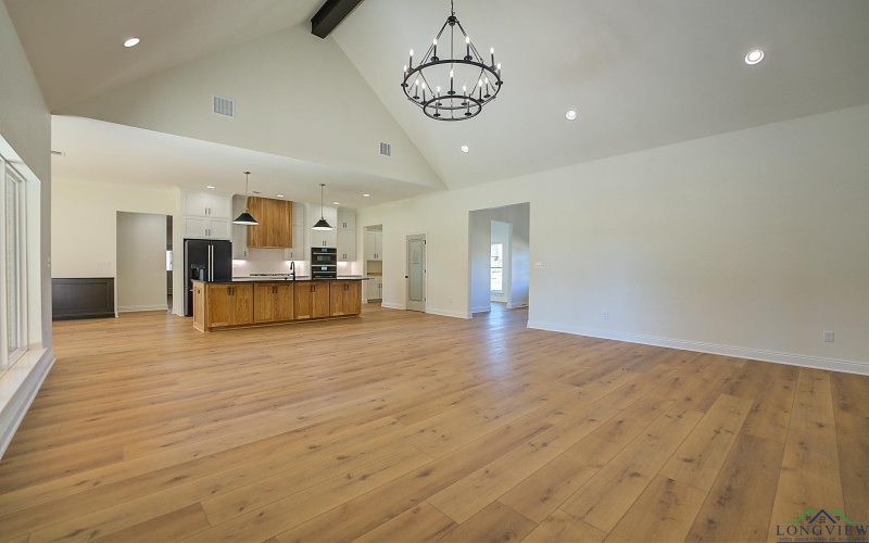 143 Bronco, Texarkana, TX 75503, 4 Bedrooms Bedrooms, ,2 BathroomsBathrooms,Residential,For Sale,143 Bronco,20253358