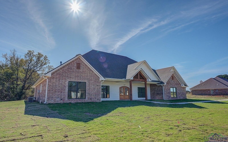 143 Bronco, Texarkana, TX 75503, 4 Bedrooms Bedrooms, ,2 BathroomsBathrooms,Residential,For Sale,143 Bronco,20253358
