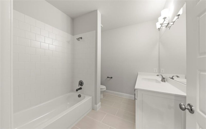 9324 Blooming Ivy Drive, Mesquite, TX 75126, 4 Bedrooms Bedrooms, ,3 BathroomsBathrooms,Residential,For Sale,9324 Blooming Ivy Drive,20779732