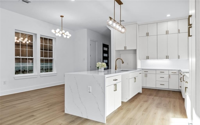 2320-2322 Arroyo Avenue, Dallas, TX 75219, 6 Bedrooms Bedrooms, ,7 BathroomsBathrooms,Residential Multi Family,For Sale,2320-2322 Arroyo Avenue,20775292