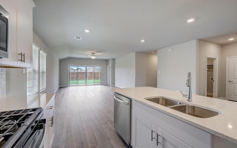 2216 Lone Star Lane, Seagoville, TX 75159, 3 Bedrooms Bedrooms, ,2 BathroomsBathrooms,Residential,For Sale,2216 Lone Star Lane,20883507