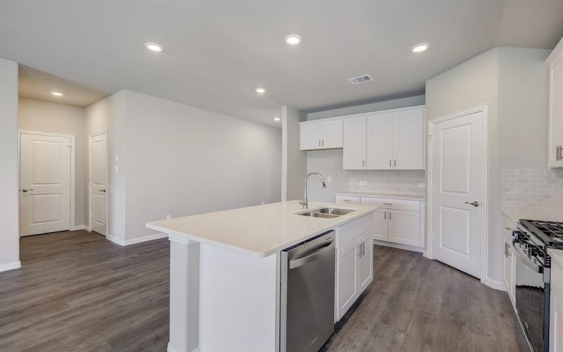 2216 Lone Star Lane, Seagoville, TX 75159, 3 Bedrooms Bedrooms, ,2 BathroomsBathrooms,Residential,For Sale,2216 Lone Star Lane,20883507