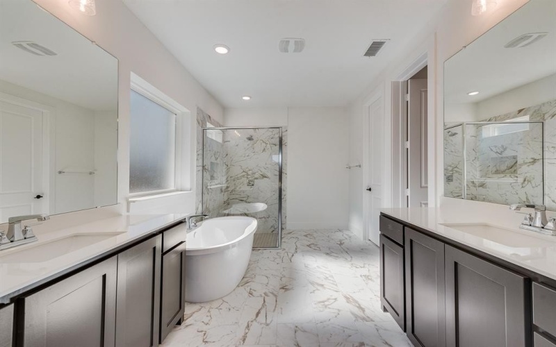 16470 Pelican Hill, Frisco, TX 75033, 4 Bedrooms Bedrooms, ,5 BathroomsBathrooms,Residential,For Sale,16470 Pelican Hill,20857086
