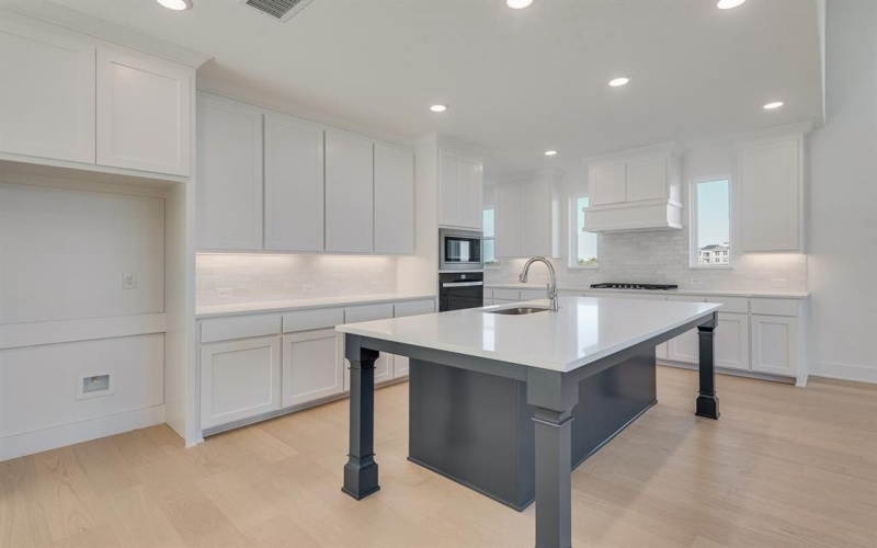 16470 Pelican Hill, Frisco, TX 75033, 4 Bedrooms Bedrooms, ,5 BathroomsBathrooms,Residential,For Sale,16470 Pelican Hill,20857086