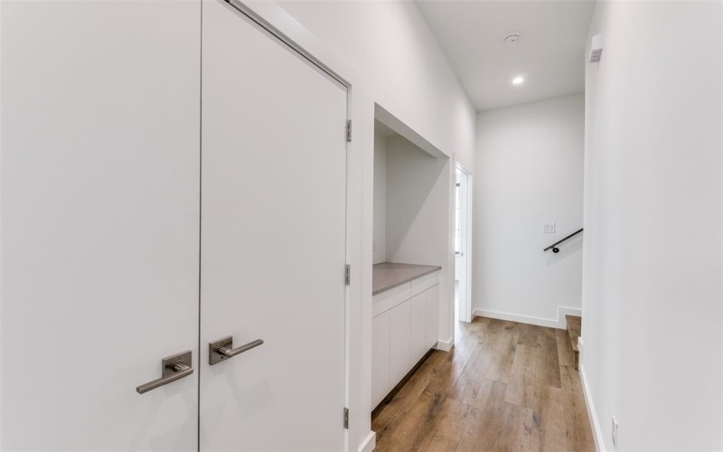 1771 Novela Way, Dallas, TX 75215, 3 Habitaciones Habitaciones , ,3 BañosBaños,Residential,En Venta,1771 Novela Way,20887791