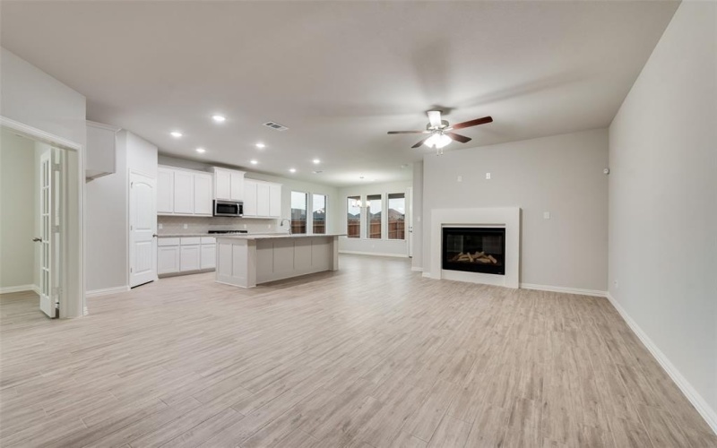 2105 Kelva Drive, Haslet, TX 76052, 3 Bedrooms Bedrooms, ,2 BathroomsBathrooms,Residential,For Sale,2105 Kelva Drive,20885594