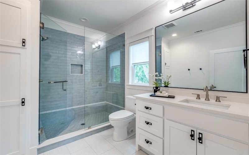 5532 Richard Avenue, Dallas, TX 75206, 4 Bedrooms Bedrooms, ,5 BathroomsBathrooms,Residential,For Sale,5532 Richard Avenue,20878362