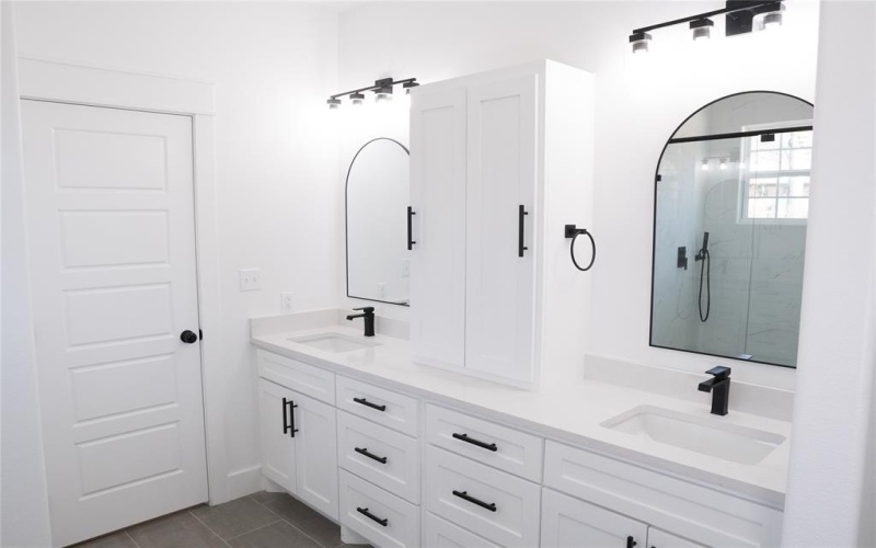7694 Portwood Road, Azle, TX 76020, 3 Bedrooms Bedrooms, ,2 BathroomsBathrooms,Residential,For Sale,7694 Portwood Road,20880339