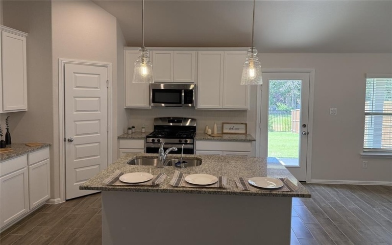 3400 Goshawk Drive, Denton, TX 76208, 3 Bedrooms Bedrooms, ,2 BathroomsBathrooms,Residential,For Sale,3400 Goshawk Drive,20831531
