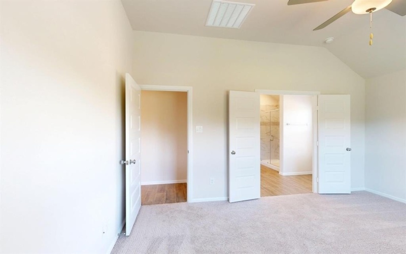 3400 Goshawk Drive, Denton, TX 76208, 3 Bedrooms Bedrooms, ,2 BathroomsBathrooms,Residential,For Sale,3400 Goshawk Drive,20831531