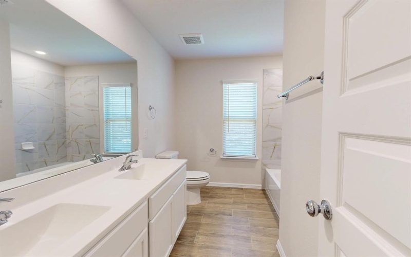 3400 Goshawk Drive, Denton, TX 76208, 3 Bedrooms Bedrooms, ,2 BathroomsBathrooms,Residential,For Sale,3400 Goshawk Drive,20831531