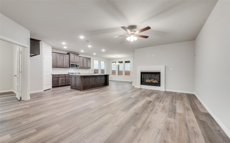 2124 Kelva Drive, Haslet, TX 76052, 3 Bedrooms Bedrooms, ,2 BathroomsBathrooms,Residential,For Sale,2124 Kelva Drive,20885625