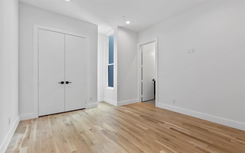 4330 Dickason Avenue #201, Dallas, TX 75219, 3 Bedrooms Bedrooms, ,3 BathroomsBathrooms,Residential,For Sale,4330 Dickason Avenue,20835305