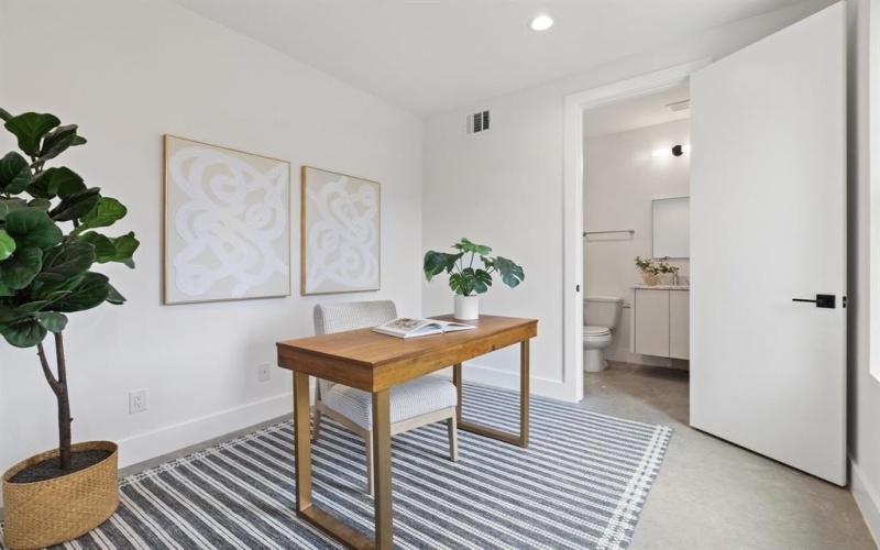 4330 Dickason Avenue #201, Dallas, TX 75219, 3 Bedrooms Bedrooms, ,3 BathroomsBathrooms,Residential,For Sale,4330 Dickason Avenue,20835305