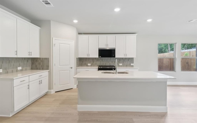 510 Castle Road, Sherman, TX 75092, 4 Bedrooms Bedrooms, ,3 BathroomsBathrooms,Residential,For Sale,510 Castle Road,20882214