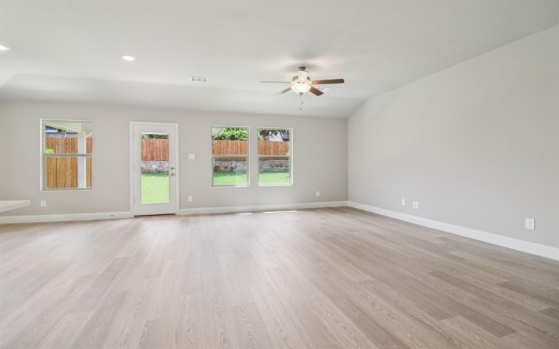 2221 Dunbar Drive, Sherman, TX 75092, 4 Bedrooms Bedrooms, ,3 BathroomsBathrooms,Residential,For Sale,2221 Dunbar Drive,20882298