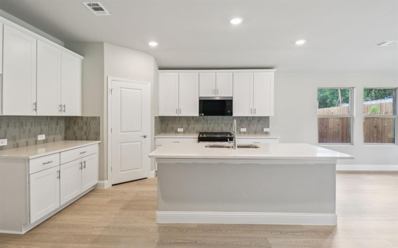 2221 Dunbar Drive, Sherman, TX 75092, 4 Bedrooms Bedrooms, ,3 BathroomsBathrooms,Residential,For Sale,2221 Dunbar Drive,20882298