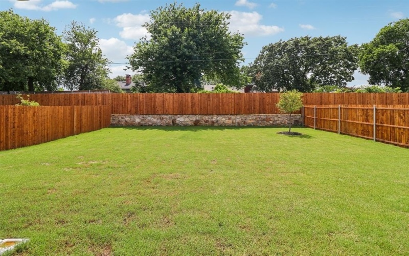 2221 Dunbar Drive, Sherman, TX 75092, 4 Bedrooms Bedrooms, ,3 BathroomsBathrooms,Residential,For Sale,2221 Dunbar Drive,20882298