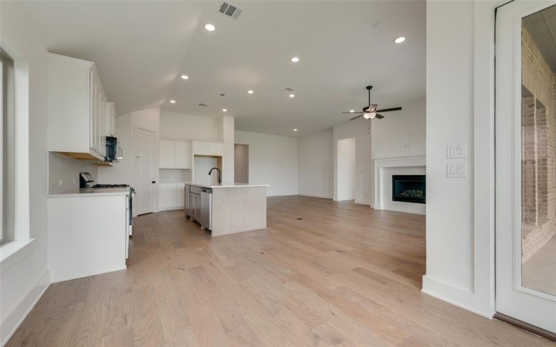 1626 Yorkie Drive, Forney, TX 75126, 4 Bedrooms Bedrooms, ,3 BathroomsBathrooms,Residential,For Sale,1626 Yorkie Drive,20894074