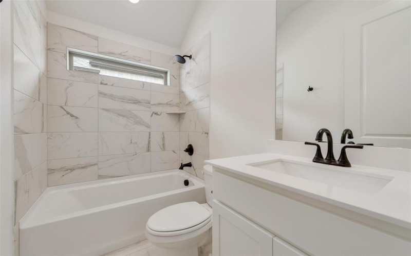 1626 Yorkie Drive, Forney, TX 75126, 4 Bedrooms Bedrooms, ,3 BathroomsBathrooms,Residential,For Sale,1626 Yorkie Drive,20894074