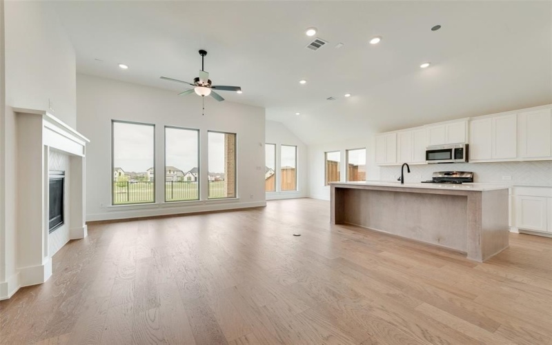 1626 Yorkie Drive, Forney, TX 75126, 4 Bedrooms Bedrooms, ,3 BathroomsBathrooms,Residential,For Sale,1626 Yorkie Drive,20894074