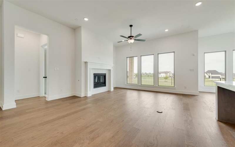 1626 Yorkie Drive, Forney, TX 75126, 4 Bedrooms Bedrooms, ,3 BathroomsBathrooms,Residential,For Sale,1626 Yorkie Drive,20894074