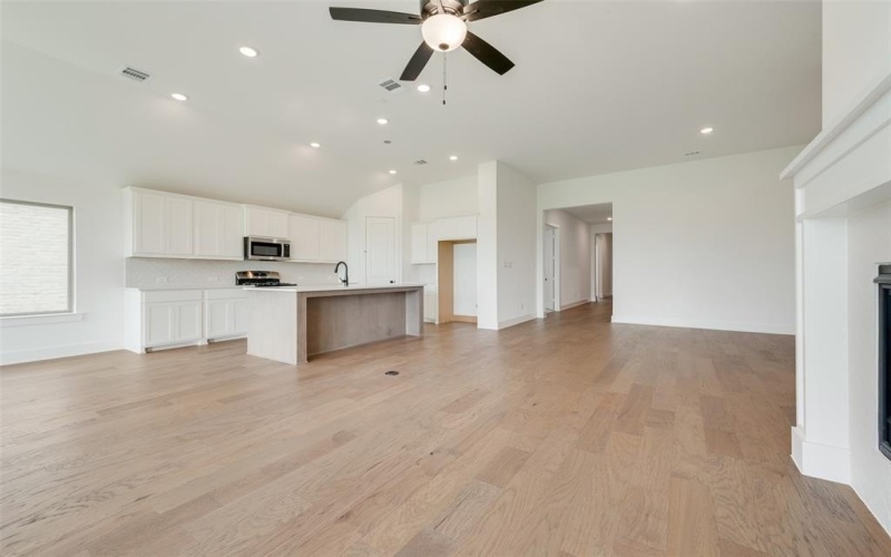 1626 Yorkie Drive, Forney, TX 75126, 4 Bedrooms Bedrooms, ,3 BathroomsBathrooms,Residential,For Sale,1626 Yorkie Drive,20894074