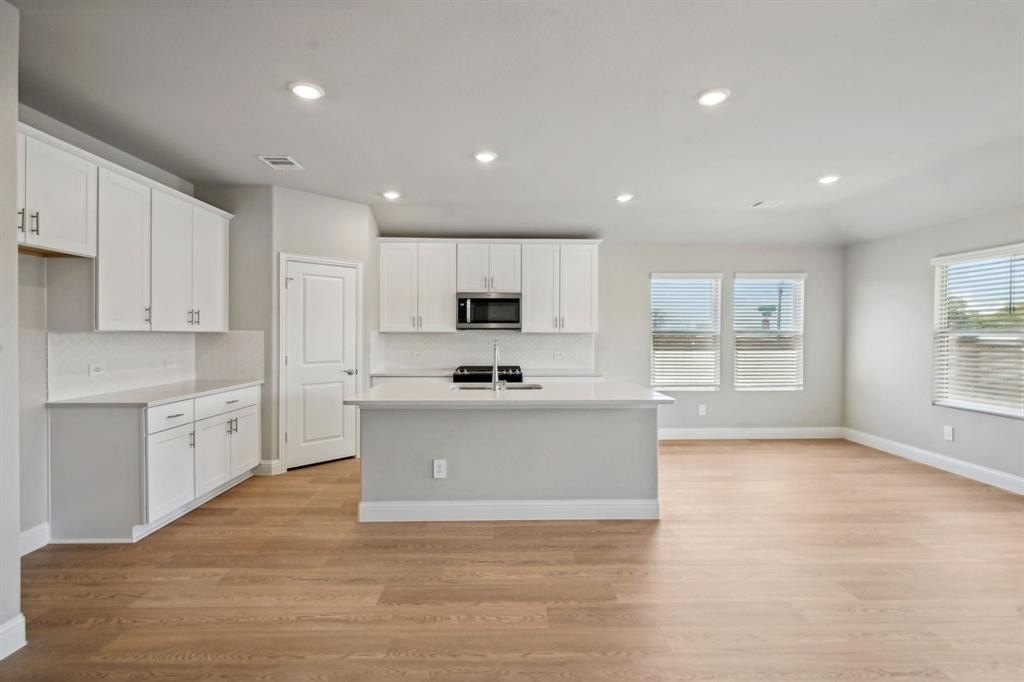 2212 Dunbar Drive, Sherman, TX 75092, 4 Bedrooms Bedrooms, ,3 BathroomsBathrooms,Residential,For Sale,2212 Dunbar Drive,20882325